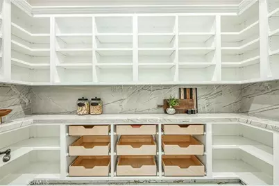 2283 E Sarazen, Fresno, CA 93730 - Photo 14