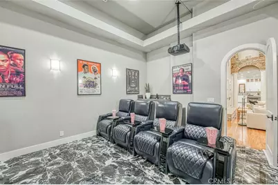 2283 E Sarazen, Fresno, CA 93730 - Photo 20