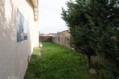 545 E Santa Cruz Court, Santa Maria, CA 93455 - Photo 4