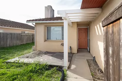545 E Santa Cruz Court, Santa Maria, CA 93455 - Photo 2