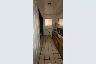 5312 Deville Court, Bakersfield, CA 93308 - Photo 12