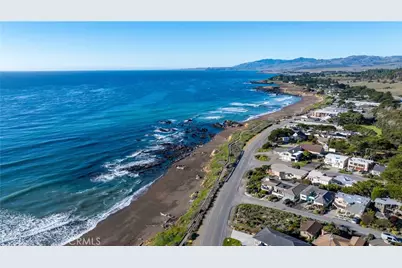 208 Weymouth, Cambria, CA 93428 - Photo 48