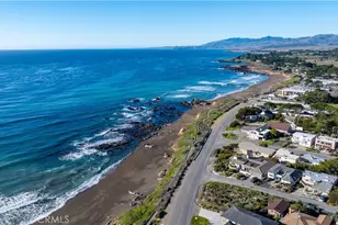 208 Weymouth, Cambria, CA 93428 - Photo 48