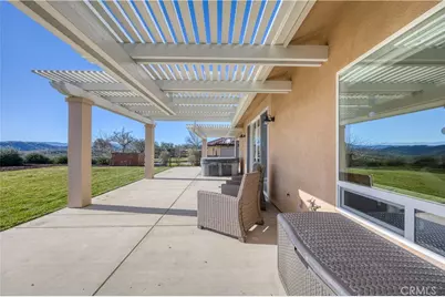 2210 Holly Drive, Paso Robles, CA 93446 - Photo 2