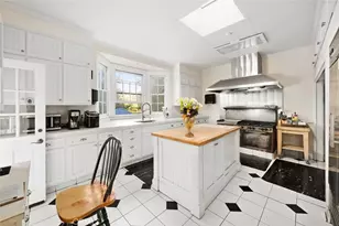 2476 Main St, Cambria, CA 93428 - Photo 10