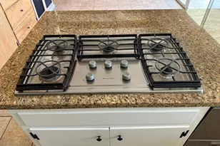 215 Hilltop, Paso Robles, CA 93446 - Photo 8