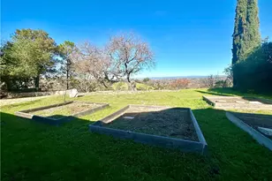 215 Hilltop, Paso Robles, CA 93446 - Photo 24