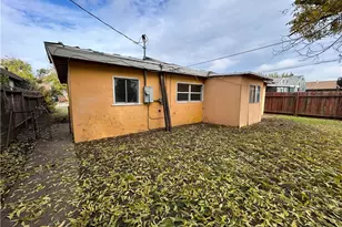 1232 Browning, Sacramento, CA 95815 - Photo 18