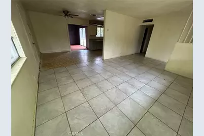 755 H, Parlier, CA 93648 - Photo 8