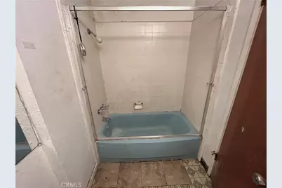 755 H, Parlier, CA 93648 - Photo 16