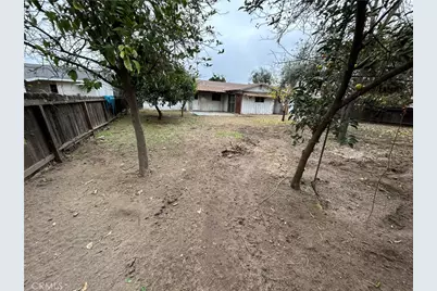 755 H, Parlier, CA 93648 - Photo 24