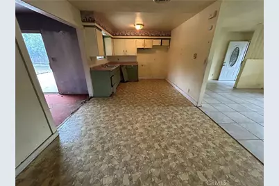 755 H, Parlier, CA 93648 - Photo 10