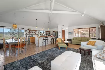 9750 Random Canyon Way, Creston, CA 93432 - Photo 14