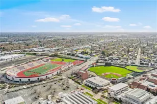 2222 11th, Sacramento, CA 95818 - Photo 40