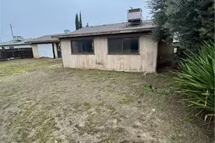 2433 W Clemenceau, Caruthers, CA 93609 - Photo 28