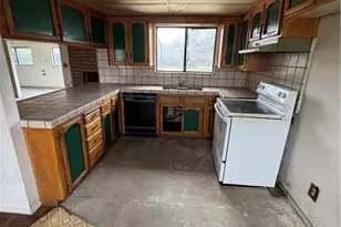 2433 W Clemenceau, Caruthers, CA 93609 - Photo 6