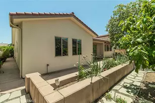 1562 N Empire Ln, Clovis, CA 93619 - Photo 44