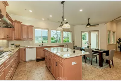 1562 N Empire Lane, Clovis, CA 93619 - Photo 14