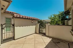 1562 N Empire Ln, Clovis, CA 93619 - Photo 4