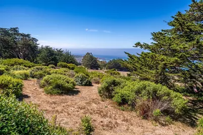 18844 Cabrillo Hwy, Cambria, CA 93452 - Photo 12