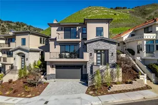 2732 Barcelona St, Pismo Beach, CA 93449 - Photo 1