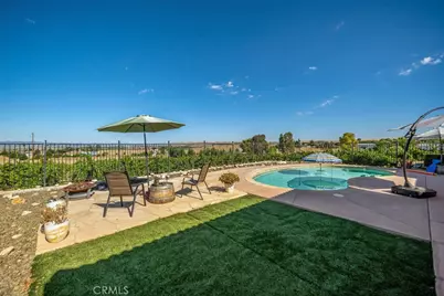 6172 Hawk Ridge Place, Paso Robles, CA 93446 - Photo 14