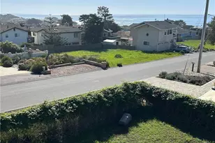 395 Drake St, Cambria, CA 93428 - Photo 2