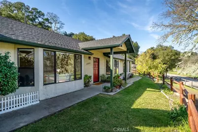 13205 Santa Lucia Road, Atascadero, CA 93422 - Photo 2