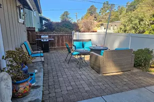 924 Sheffield, Cambria, CA 93428 - Photo 2