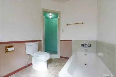 2038 H, Merced, CA 95340 - Photo 26