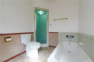 2038 H, Merced, CA 95340 - Photo 26