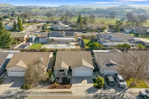 135 Headwaters, Templeton, CA 93465 - Photo 46