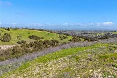 310 Camino Vista Cielo, Paso Robles, CA 93446 - Photo 6