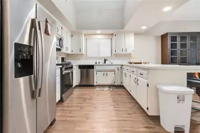 7501 Hachita Court, Bakersfield, CA 93309 - Photo 4