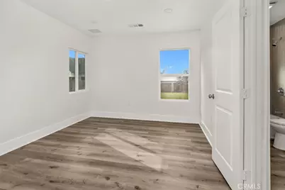 309 S Myrtle, Bakersfield, CA 93304 - Photo 10