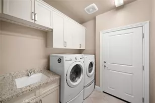 3229 Violet St, San Luis Obispo, CA 93401 - Photo 32