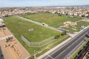 815 W Elaine, Santa Maria, CA 93458 - Photo 38