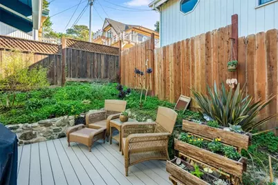 550 Plymouth, Cambria, CA 93428 - Photo 44