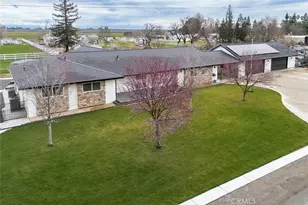 1559 Daphne, Yuba City, CA 95993 - Photo 4