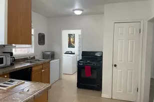 431 Douglas, Bakersfield, CA 93308 - Photo 10