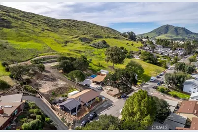 3281 Rockview Place, San Luis Obispo, CA 93401 - Photo 2