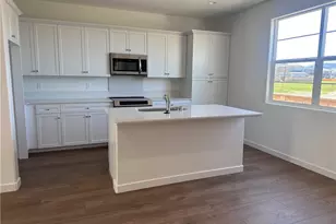 256 Memphis Belle Way, San Luis Obispo, CA 93401 - Photo 6