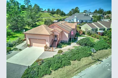 3199 Eton Road, Cambria, CA 93428 - Photo 2