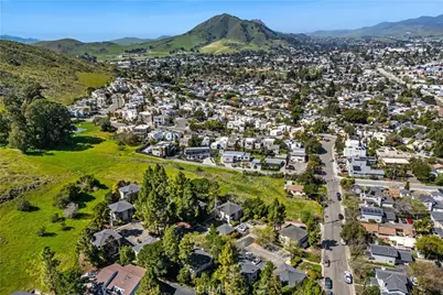 2975 Rockview Place #13, San Luis Obispo, CA 93401 - Photo 26