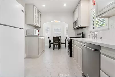 2709 Sunset Avenue, Bakersfield, CA 93304 - Photo 14