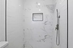 755 H, Parlier, CA 93648 - Photo 24