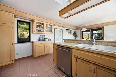 957 Skyline Drive, San Luis Obispo, CA 93405 - Photo 12