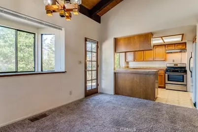 470 Warwick, Cambria, CA 93428 - Photo 10