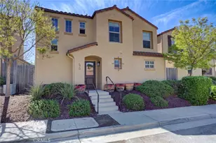 570 River Oaks Dr, Paso Robles, CA 93446 - Photo 2