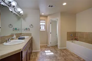 570 River Oaks Dr, Paso Robles, CA 93446 - Photo 26